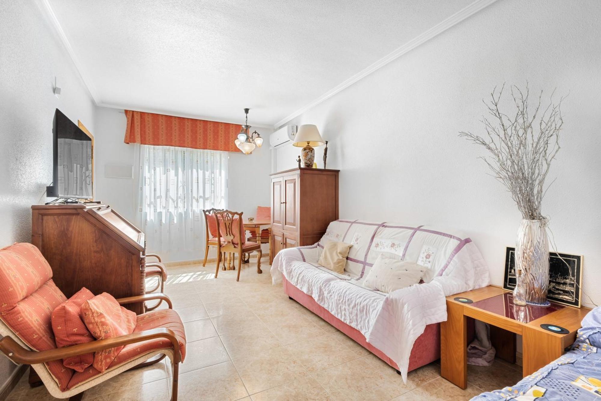 The Snug Διαμέρισμα Οριουέλα Εξωτερικό φωτογραφία